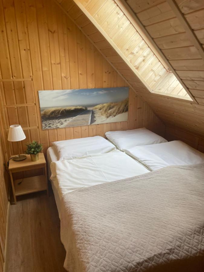 Sosnowa Mila - Domy I Apartamenty Pobierowo Kültér fotó