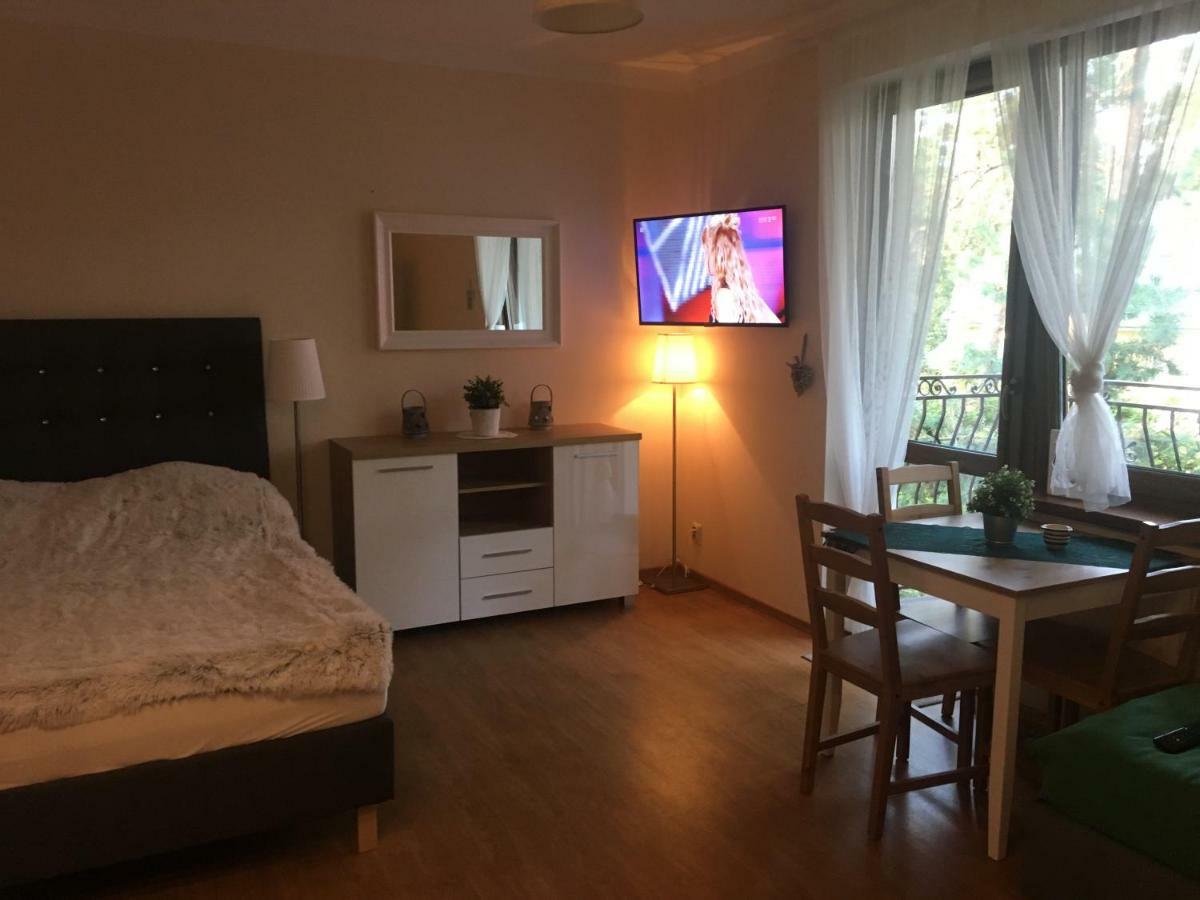 Sosnowa Mila - Domy I Apartamenty Pobierowo Kültér fotó